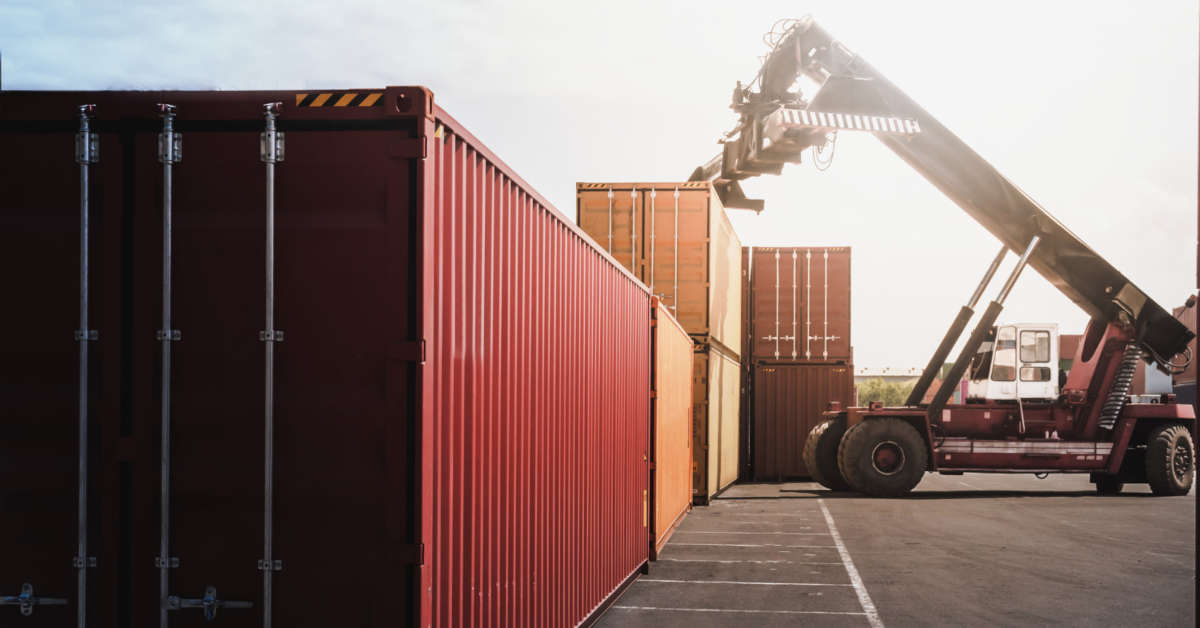 ​Transport kontenerów na terenie Europy – ważne informacje